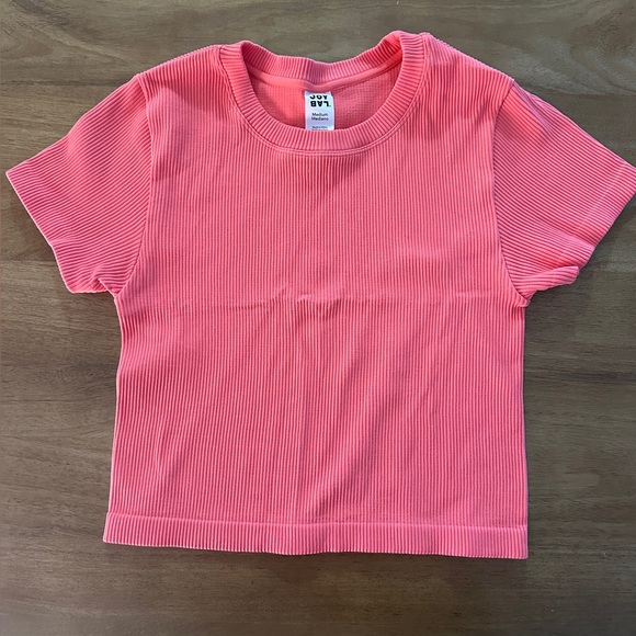 JoyLab Coral Ribbed Crop Work Out Top, Size Medium, Very Good Condition, Pink - Picture 1 of 2